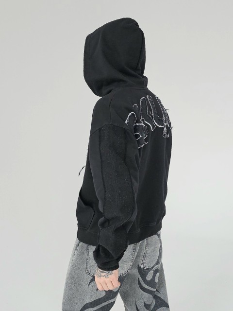 Destroyed skull zip hoodie