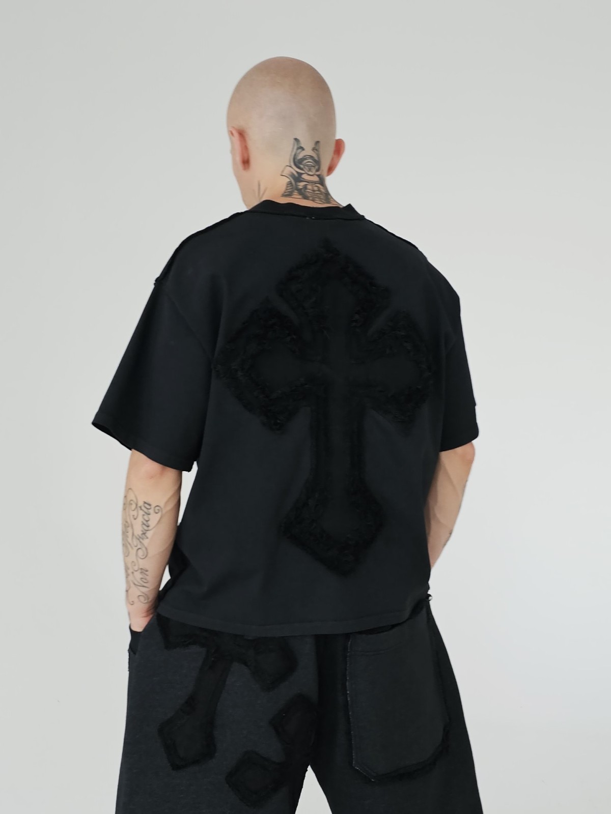 ✞ Destroyed cross czarny t-shirt ✞